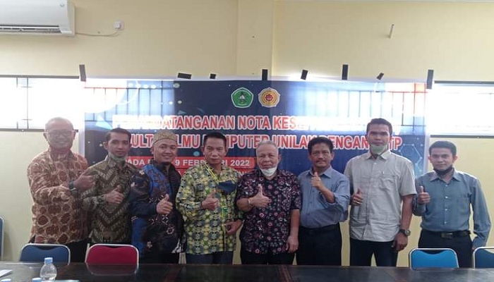 Penandatanganan MOU dan MOA antara Fakutas Ilmu Komputer, ITC, Prodi SI Universitas Lancang Kuning dengan   Ketua STT Pekanbaru, Wakil Ketua Bid.Akademik dan KaProdi SI Sekolah Tinggi Teknologi Pekanbaru.
